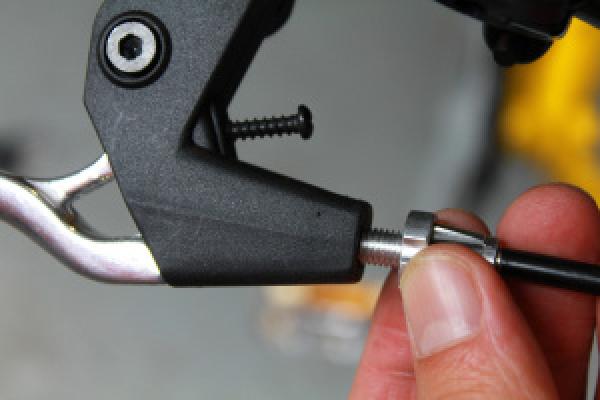 Ajuste de zapatas en frenos de bici de montaña V-Brake 