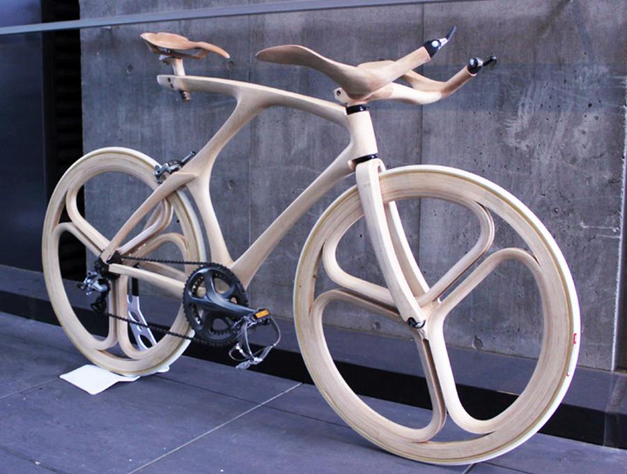 Yojiro Oshime – Bicicleta de madera