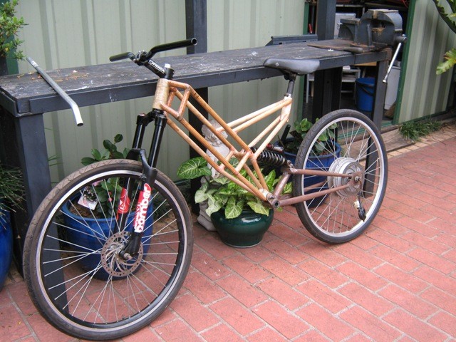 bicicleta de madera electrica naked